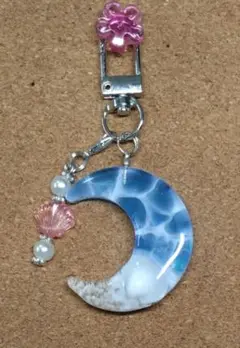 レジンキーホルダー　月