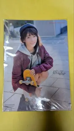 Item thumbnail for item f6f6c160-2db7-4b41-8caf-c4d2cd3cc521