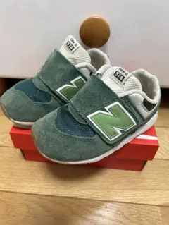 New Balance 574 グリーン キッズスニーカー