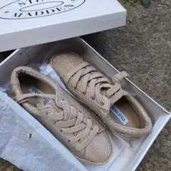 新品Steve Madden ゴールド エスパドリーユレディーススニーカー