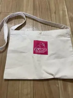 エクストララージ　サコッシュ