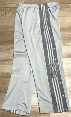 Item thumbnail for item f573db39-68a7-4484-bbd2-42e51a9ce80e