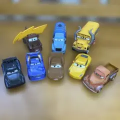 カーズ　ドリッピー　ミニカー　マテル 2022 MINI RACERS ドリッピー