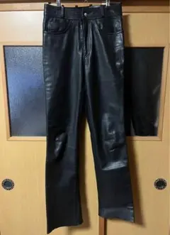 牛革　ブラックレザー パンツ