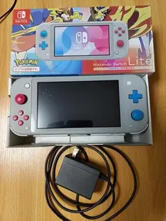 Nintendo switch lite 本体 ザシアン ザマゼンタ(ポケモン)