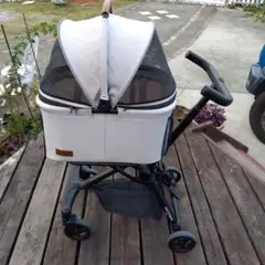 Item thumbnail for item 64cb1633-4be8-4fd8-903c-ff67516f3927