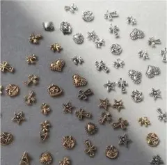 オシャレ限定品❣️図柄ランダム　パンクネイルアートチャーム/シルバー