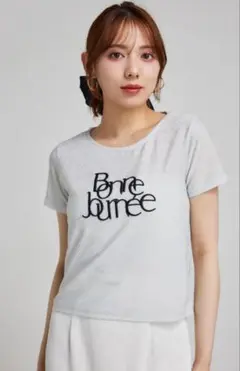 rienda ロゴTシャツ