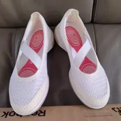 Reebok イージートーンホープ　22.5cm 新品、未使用