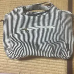 ストライプ柄ショルダーバッグ