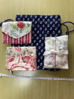 花柄巾着袋とティッシュぽーチセット