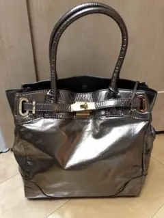 極美品✨エーディーエムジェイ ハンドバッグ ゴールド