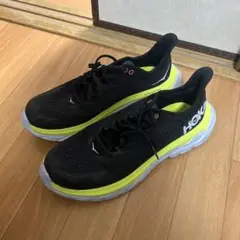 HOKA ランニングシューズ ブラック/イエロー