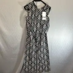 未使用 タグ付き ZARA ザラ ペイズリー柄 ブラウス＆ワイドパンツ 紺×白