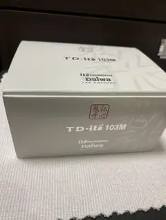 新品未使用メガバス x アイズファクトリー x ダイワ TD-ito 103HL 未使用メガバス x アイズファクトリー x ダイワ ミリオネアM-ito