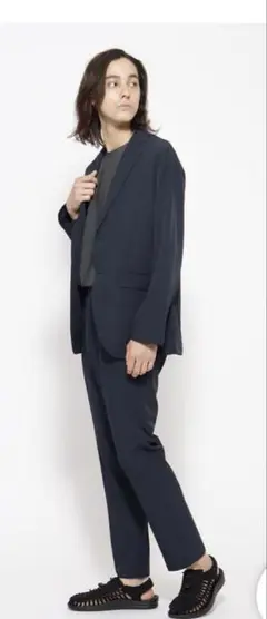 ⚫︎サニデイズトウキョウ　スリムテーパードパンツ　スラックス　M