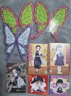 鬼滅の刃　胡蝶しのぶ　栗花落カナヲ　ピック　くら寿司　カード　すき家　ステッカー