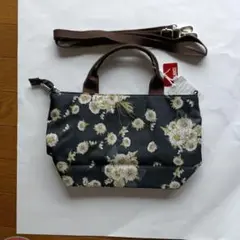 花柄トートバッグ （ショルダーにも）♡新品タグ付き