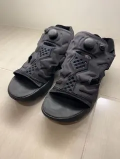 【美品】リーボック　インスタポンプヒューリー サンダル　26cm ブラック