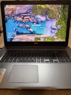 DELL Inspiron 17 5000シリーズ（5767）