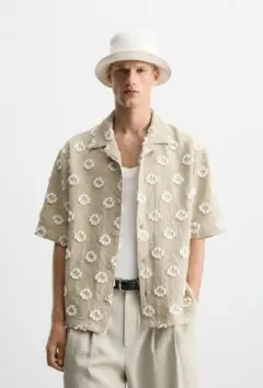 ZARA テクスチャードジャガードシャツ