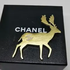 CHANEL ブローチ