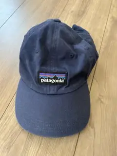 patagonia キャップ　ネイビー