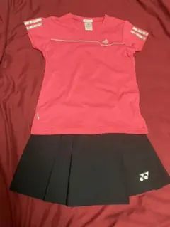ヨネックススコートとアディダスTシャツセット