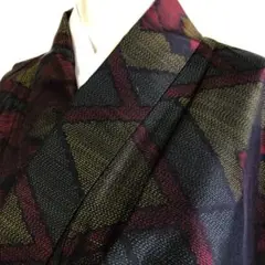 【着】8829u 着物 紬 幾何学模様