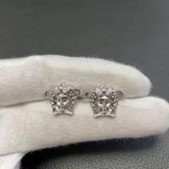 Item thumbnail for item b33475b7-4b18-4df8-a0c0-5e62f8079216