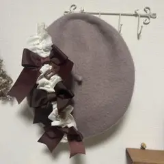 リボン付きベレー帽