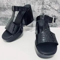 極美品！マウジー moussy サンダル 厚底 エナメル クロコ型押し ベルト付