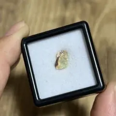 f3.フォスフォフィライト 燐葉石 原石 天然石 鉱物標本