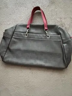連休お値下げ　un jour un sac グレー ボストン型ハンドバッグ
