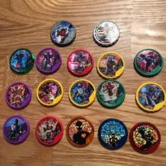 仮面ライダー　ブットバソウルメダル　１７枚