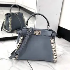 極美品 FENDI フェンディ ミニピーカブー セレリア 水色