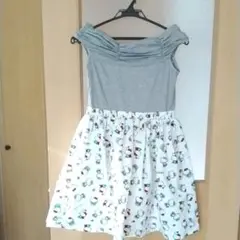 新品 Nina mew ニーナミュー ハローキティ柄ワンピース