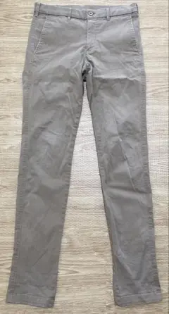 UNIQLO チノパン ベージュ ウエスト76cm