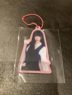 SMTOWN LIVE 2025 グッズ　ミニアクリルキーホルダー　イェオン