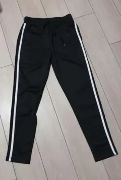 Candy　blue 黒 ロングパンツ 160サイズ 2本線　ジャージ