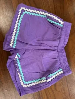 紫色ショートパンツと水色デニムパンツセット