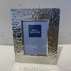 【ROYALSELANGOR/ロイヤルセランゴール】写真立　シルバー　シンプル
