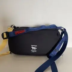 新品MaisonKitsunéxTopologieボトルサコッシュストラップ付き