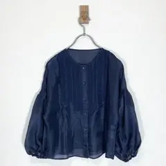 レステラ【M】ネイビー 長袖 ブラウス ボリュームスリーブ プリーツ 刺繍