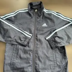 adidas ピステ・ウィンドブレーカー