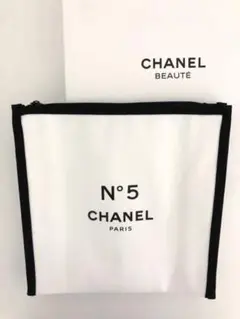 新品箱付!CHANELシャネル非売品プレゼントポーチノベルティ+ショップ袋付