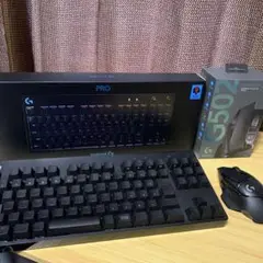 ロジクール　ゲーミングキーボード、ワイヤレスマウスセット
