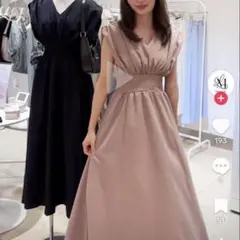 今週までお値下げ！メゾンドライラ　ウエストリブフレアワンピース