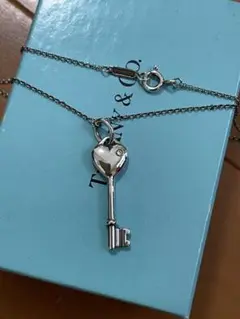 ティファニーkeyネックレス 附属品付き