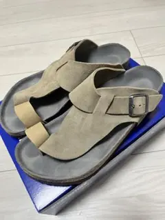 Item thumbnail for item e9f9d1af-1f45-4490-8d08-ffa91edb2d2c